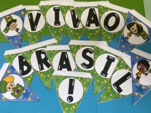 BANDEIRINHAS DECORATIVAS – VIVA O BRASIL!